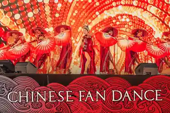 Traditional chinese fan dance